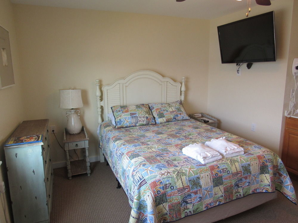 Fin 'N Feather Waterside Inn By Kees Vacations Nags Head Exterior photo