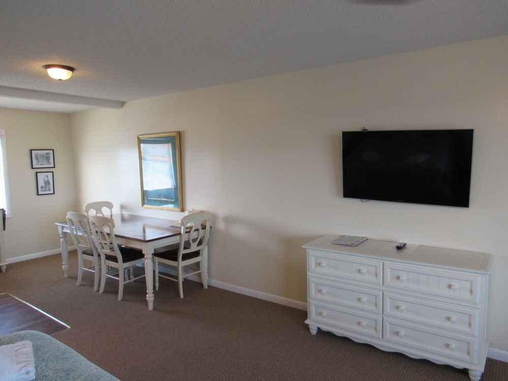 Fin 'N Feather Waterside Inn By Kees Vacations Nags Head Exterior photo